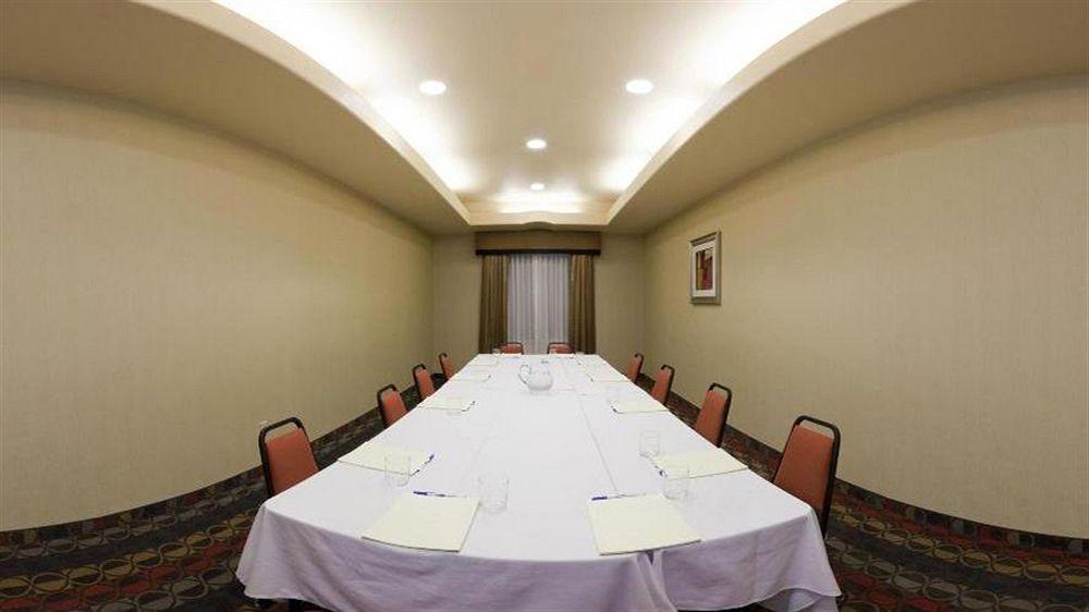 Holiday Inn Express & Suites Dinuba West By Ihg Exteriér fotografie
