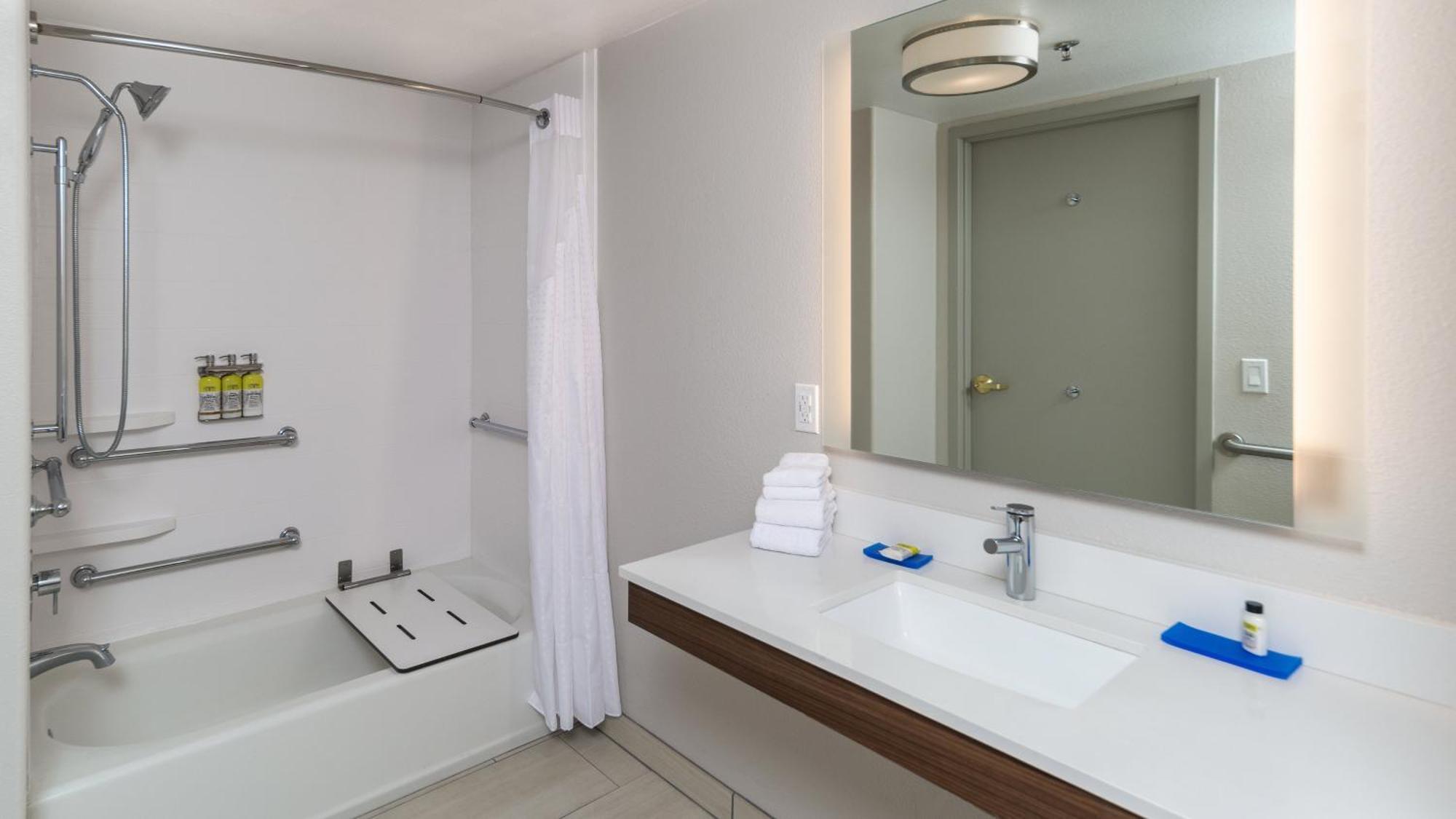 Holiday Inn Express & Suites Dinuba West By Ihg Exteriér fotografie