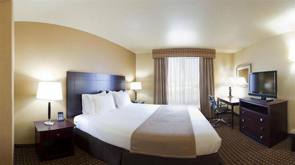 Holiday Inn Express & Suites Dinuba West By Ihg Exteriér fotografie